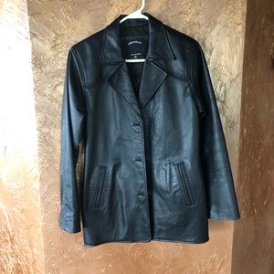 Ladies Black Leather Jacket Size Small-6 to 8